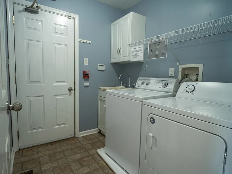 4300 Old Lincoln Hwy — Photo 11