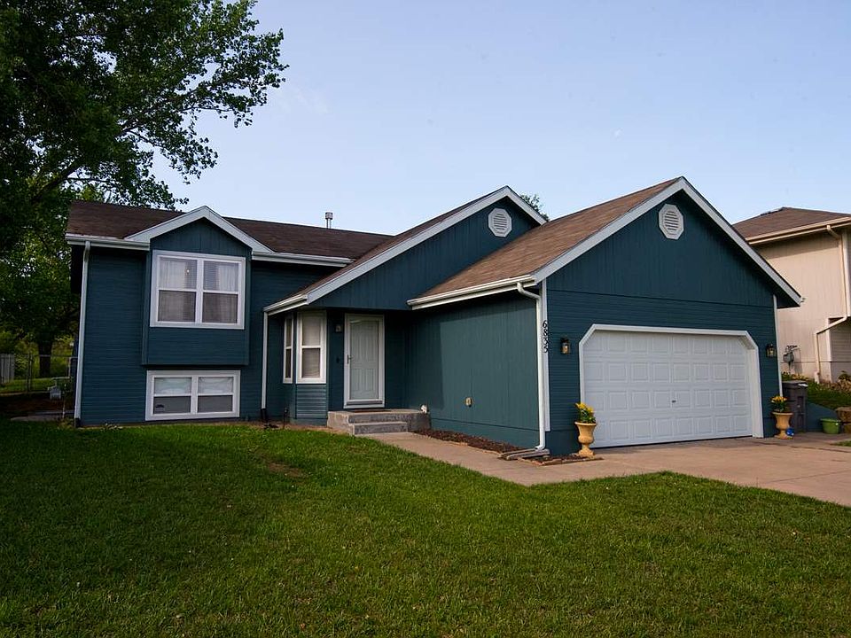 1st image of 6835 SW 18th St