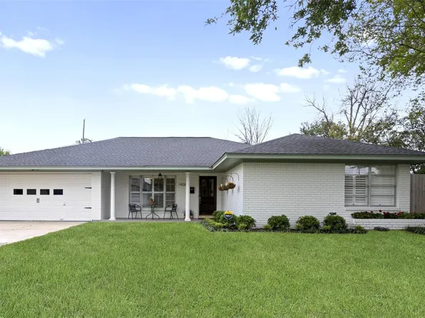 1426 Freedonia Dr, Houston, TX 77055
