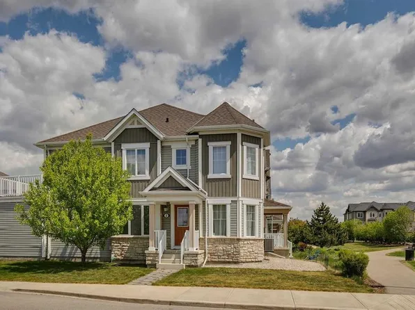 2 W Windstone Ln SW, Airdrie, AB T4B 0N7