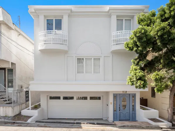 313 Bayview Dr, Manhattan Beach, CA 90266