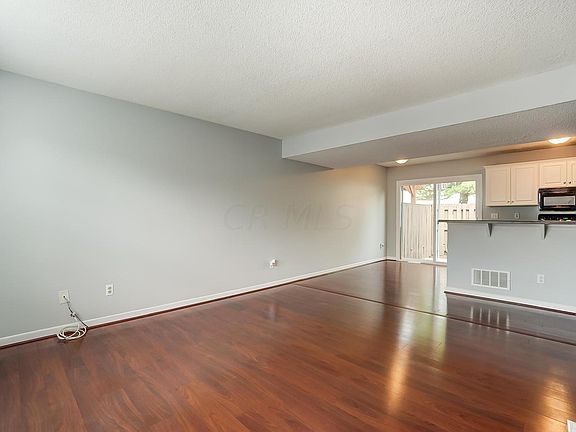 5th image of 4903 Stoneybrook Blvd #22D