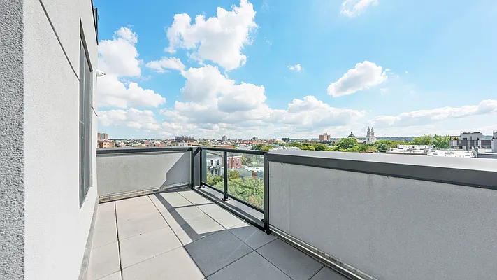 Rented by Nooklyn NYC LLC | media 22