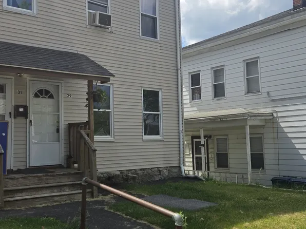29 Beech St #1, Fitchburg, MA 01420