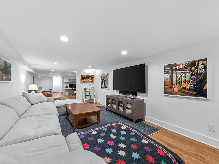 24 Lilla Ln — Photo 24