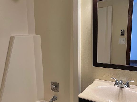5th image of 1020 Crosby St #1