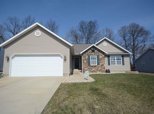 7210 W Upland Ct, Bloomington, IN 47404