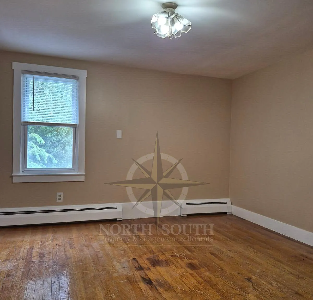 2931 North Main Street Fall River - 1N — Photo 4