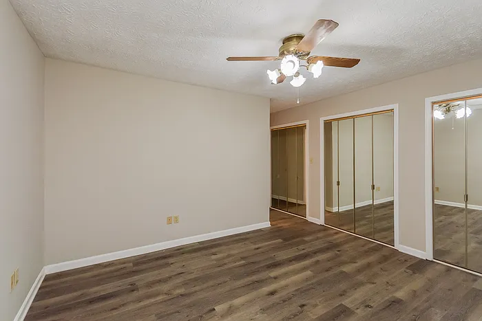 301 Clubland Cir SE — Photo 9