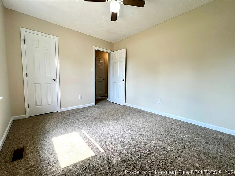 715 Ashburton Dr — Photo 20