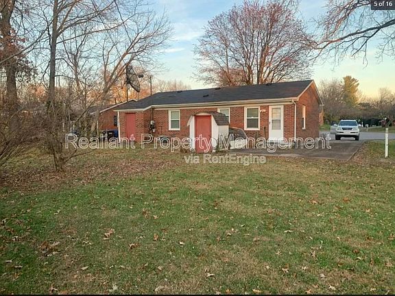 2nd image of 5 Garden Park Cir