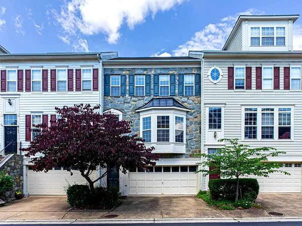 107 Colville Dr, Alexandria, VA 22304