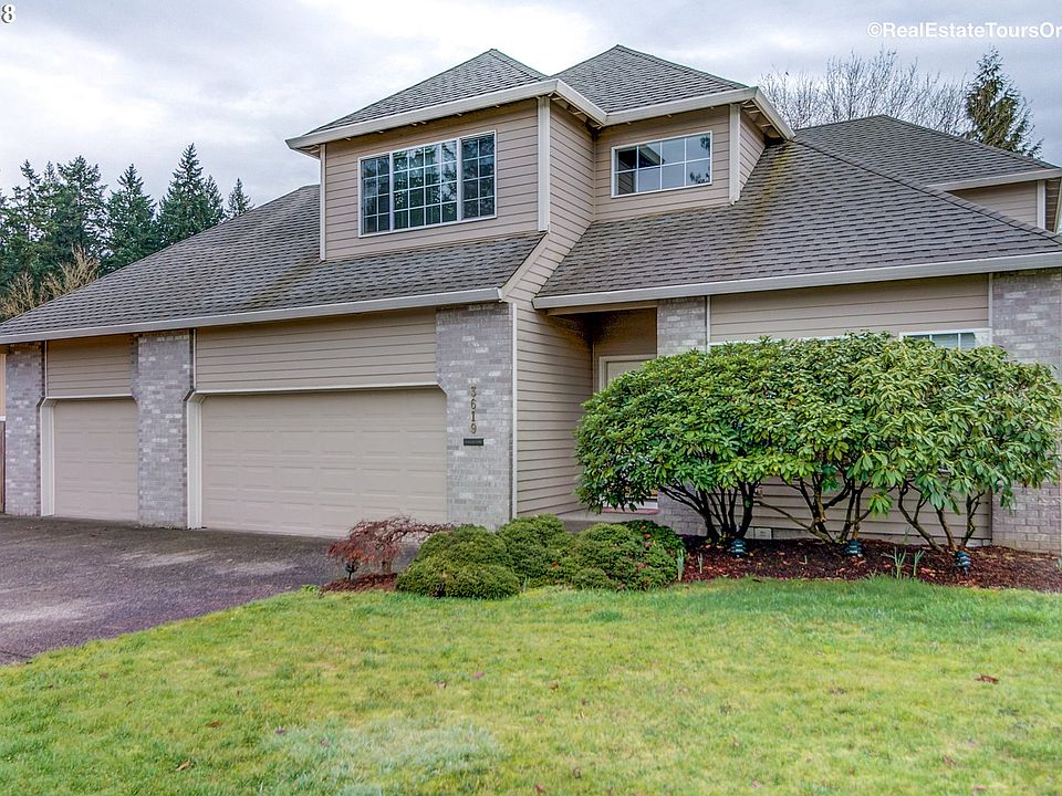 1st image of 3619 SE Conrad Ct