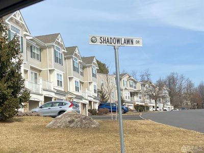 1070 Shadowlawn Dr #701, Green Brook, NJ, 08812