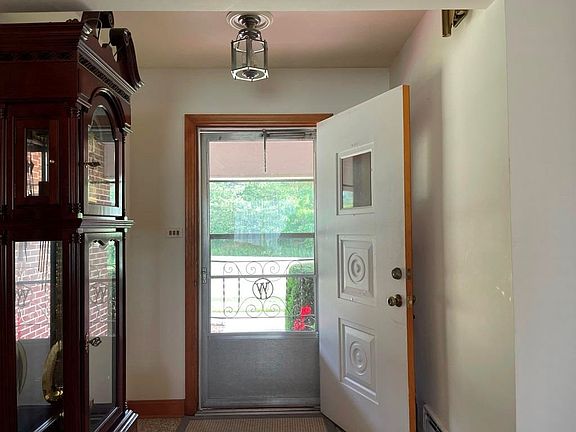 5th image of 2260 N 4th St