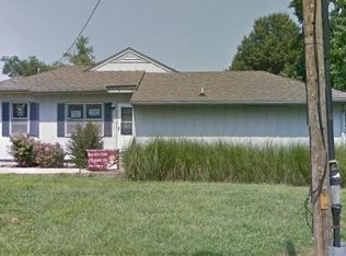 7838 Raytown Rd, Raytown, MO 64138