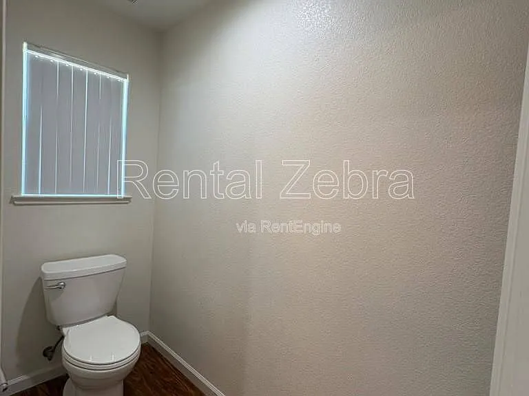 256 Mono Lake Ave — Photo 18