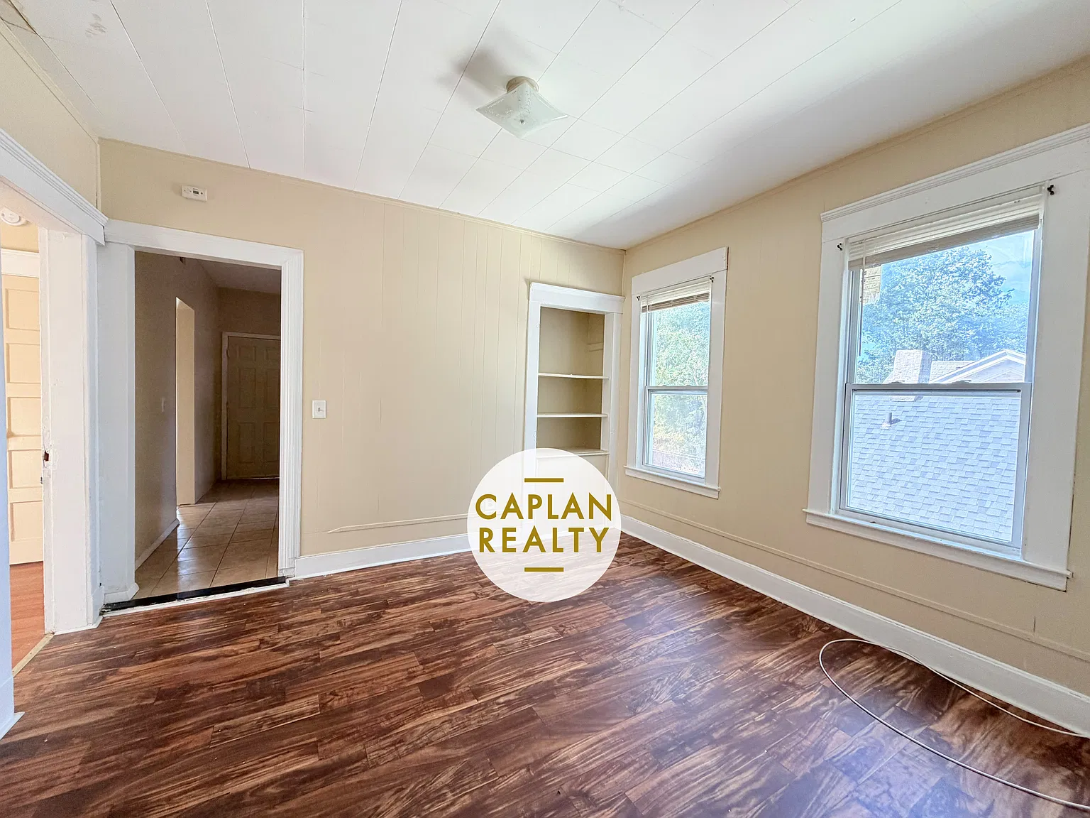 2 bed, $1,600 — Photo 2