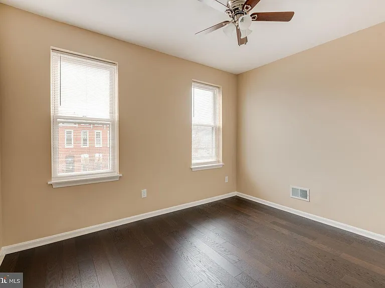 222 N Collington Ave — Photo 26