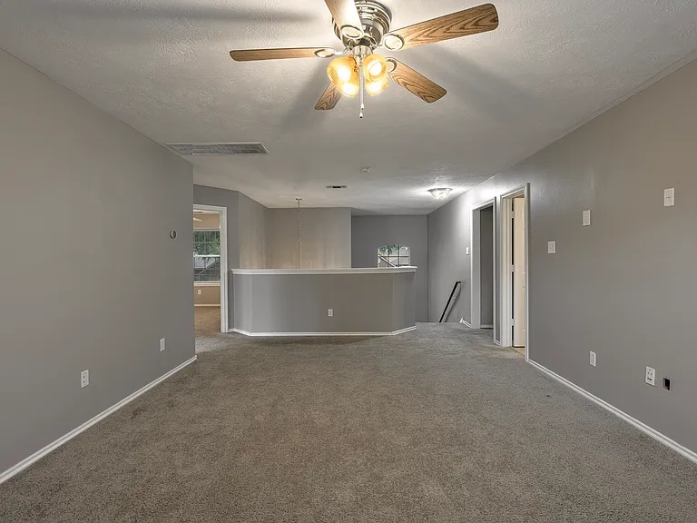 3361 Zubin Ln — Photo 23