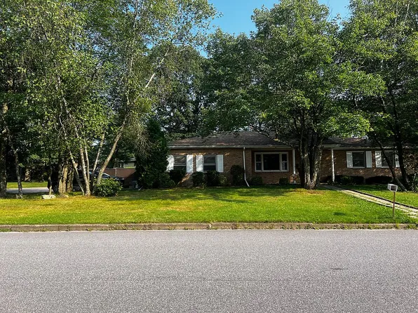 113 Johns Ave, Hazleton, PA 18201