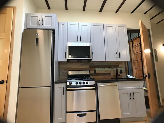 Rented by Yup Realty LLC | media 15