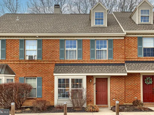 358 Meeting House Ln, Lancaster, PA 17601