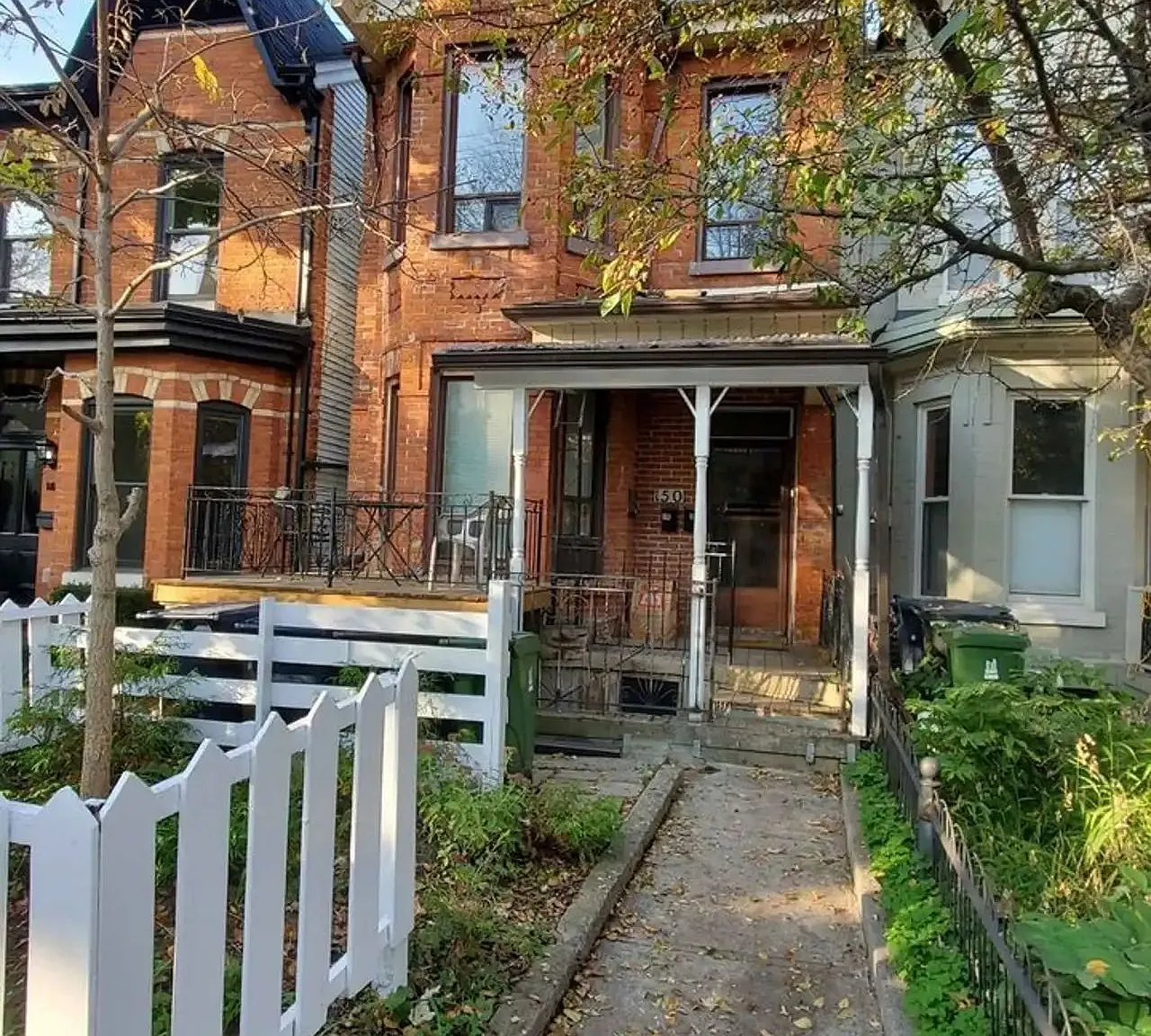 3 bed, $3,000 — Photo 1