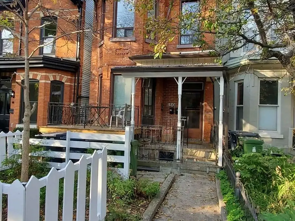 150 Robert St #MAIN LEVEL