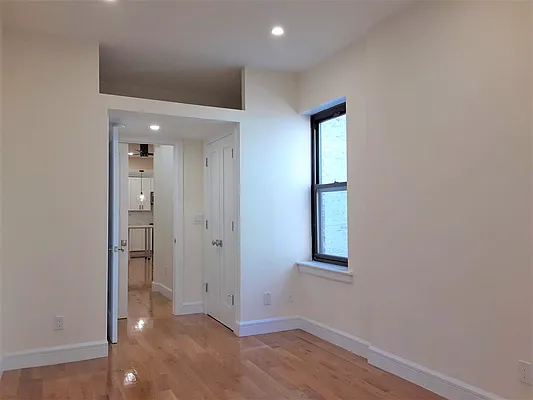 Rented by Brown Harris Stevens | media 9