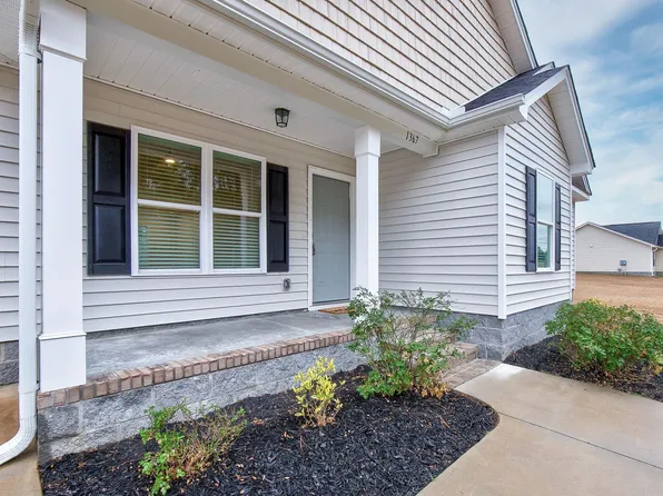 1367 Wildwood Ln, Elgin, SC 29045