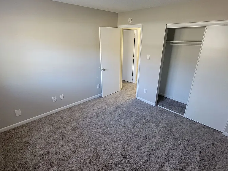 Stone Brooke Apartments Homes — Photo 95