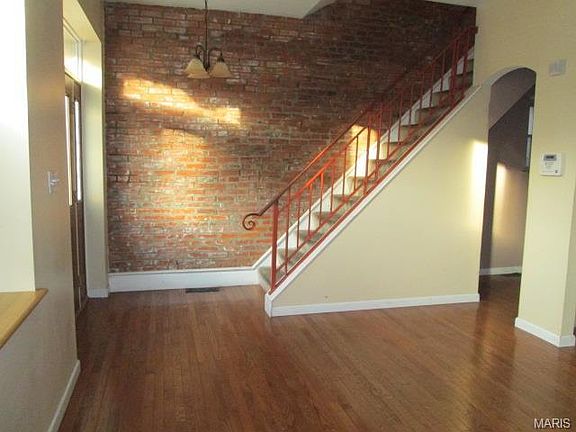 2nd image of 3640 Louisiana Ave