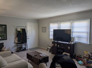 192 W Braxton Foushee St #104, Carrboro, NC 27510