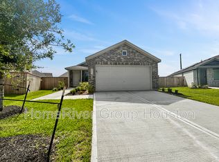 5823 Standpiper Loop, Baytown, TX 77521