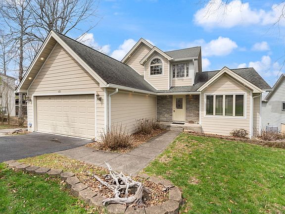 3rd image of 631 Lawless Rd