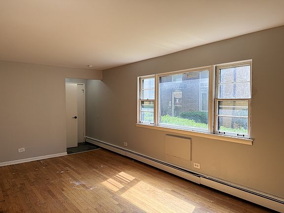 2nd image of 7822 S South Shore Dr APT 1B