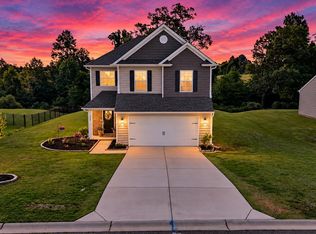 570 New Cut Meadows Rd, Inman, SC 29349
