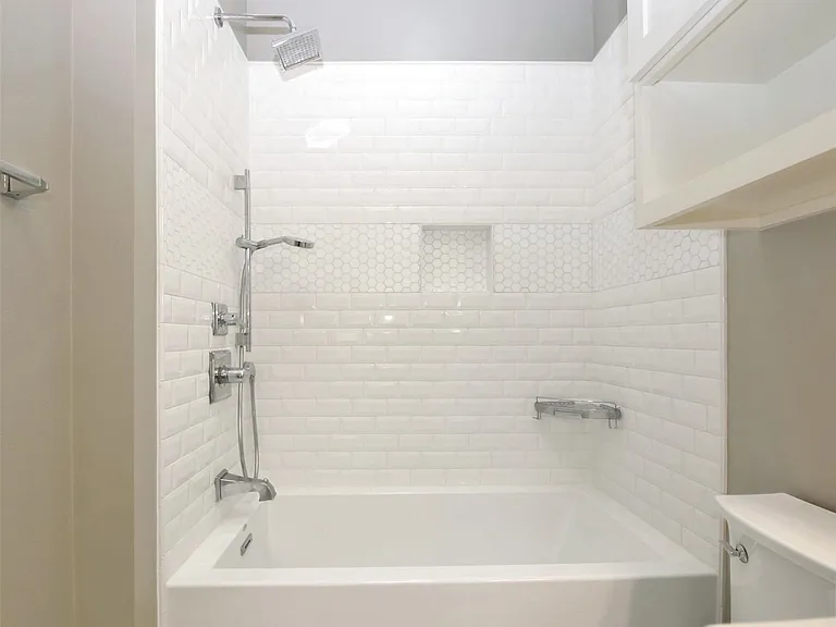1409 Anita St — Photo 17