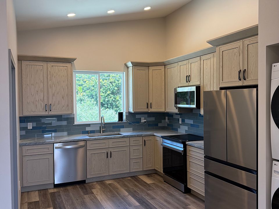 1st image of 801 Vale View Dr #B
