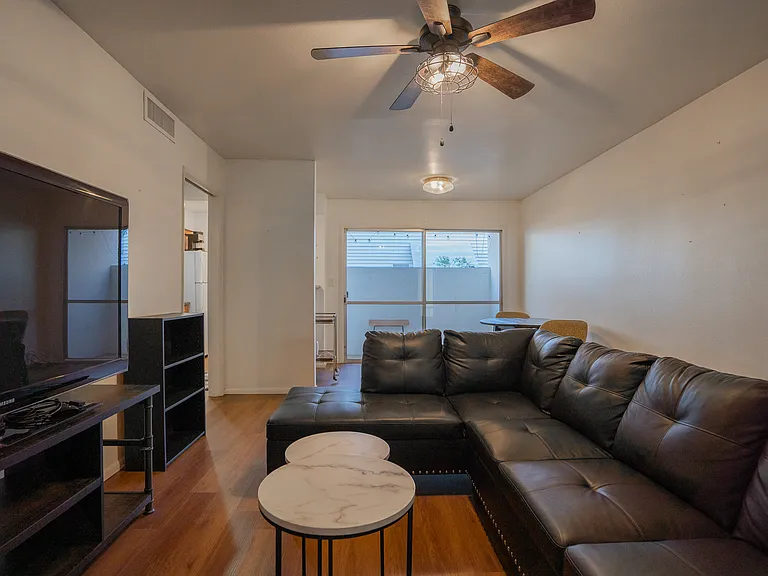 5135 N 10th St #7 — Photo 5