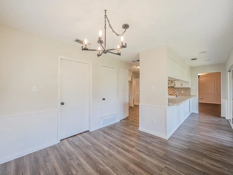 1100 Purdue Dr — Photo 11
