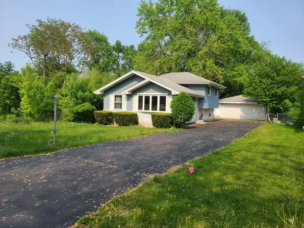 4015 N Washington St, Westmont, IL 60559