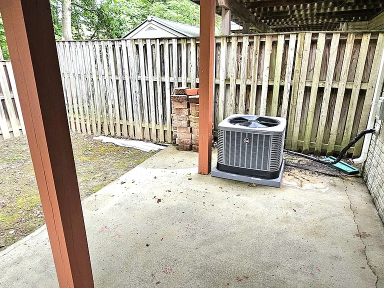 44 Bensmill Ct — Photo 27