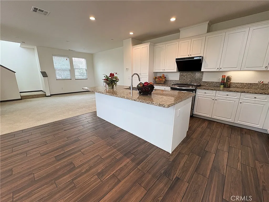 Building Photo - 21038 Cornerstone Dr