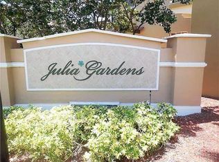 6875 Julia Gardens Dr, Coconut Creek, FL 33073