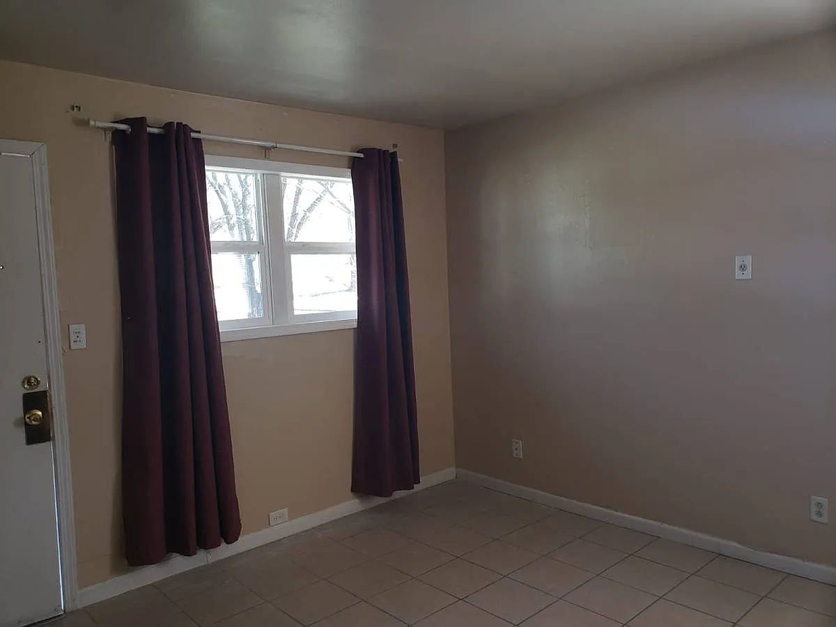 15310 B, Bellaire Ave in Grandview, MO 64030 — Photo 3