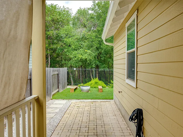 6008 Whipple Way — Photo 32