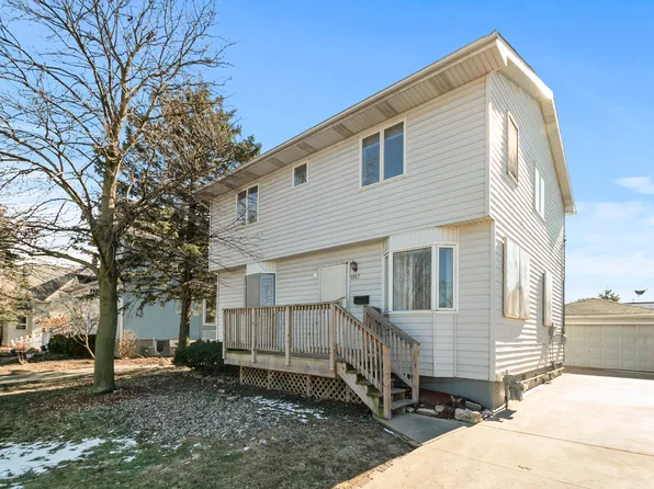 1957 Pine Rd, Homewood, IL 60430