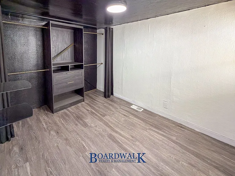 155 W State St #3 — Photo 24